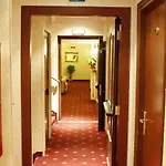 The Republic 4*