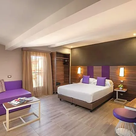 The Republic 4*