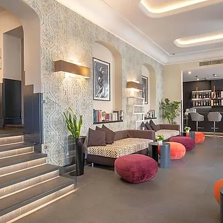 The Republic 4*