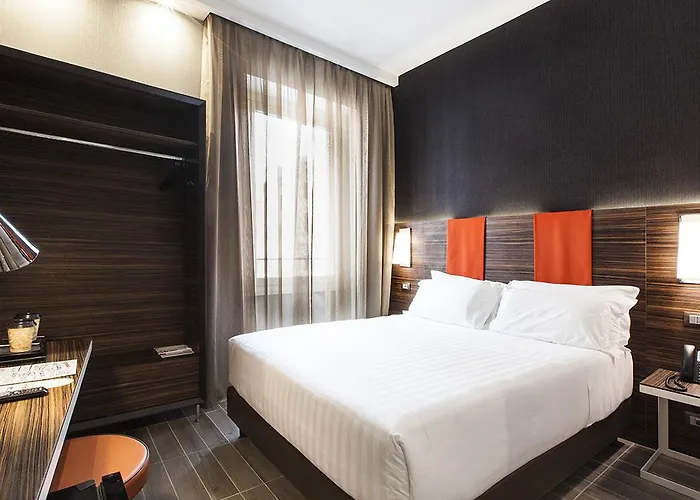 The Republic Hotell 4*