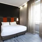 Hotel The Republic 4*