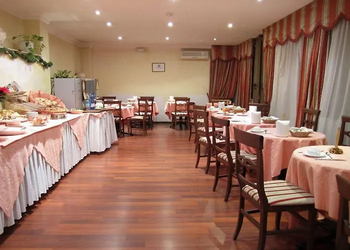 Hotel The Republic 4*