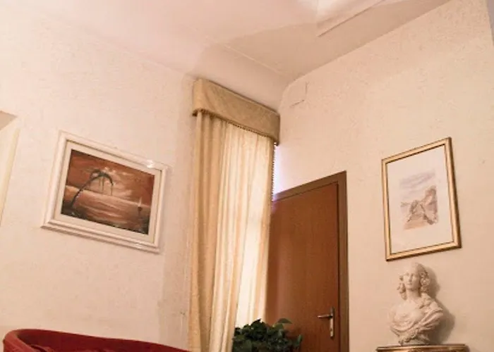 Otel The Republic Roma